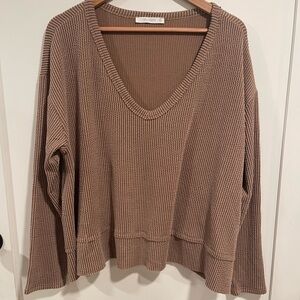 Six/Fifty V-Neck Ribbed Sweater in Tan